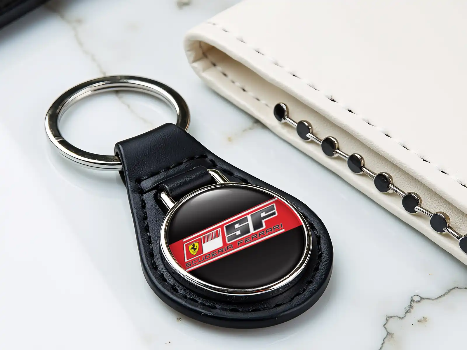 Ferrari Pochette Cuir Chic Robuste Édition Réglage